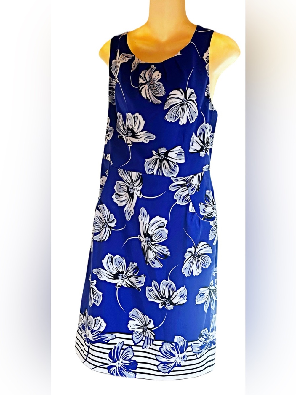 cleo Royal Blue Sleeveless Floral Midi with Pockets Dress